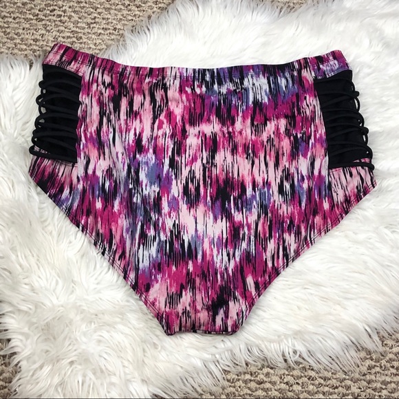 SOLD Torrid Mirage Print Bikini Tankini Swim - Picture 7 of 10